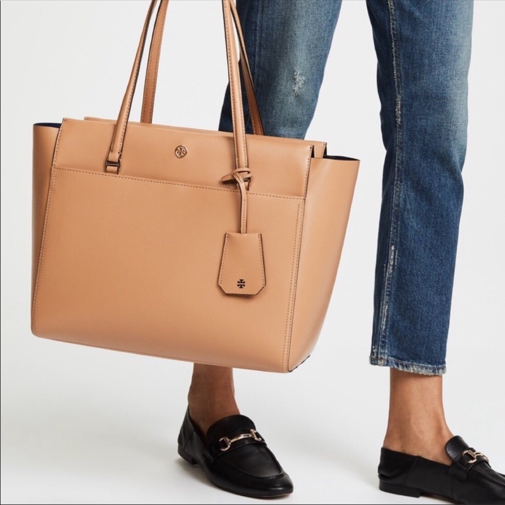 NWT Tory Burch Parker Tote in Cardamom/Navy